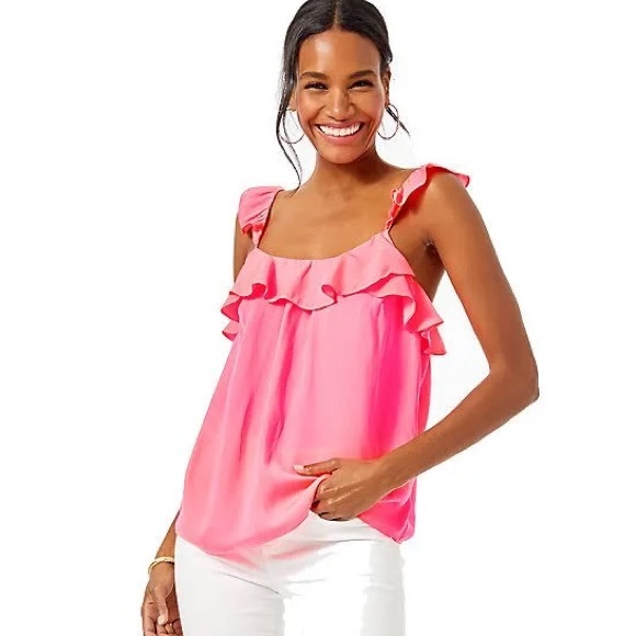 ✨Lilly Pulitzer Cailee Top✨ - Picture 1 of 6